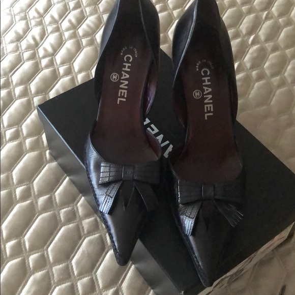 CHANEL open side hills - Picture 1 of 7